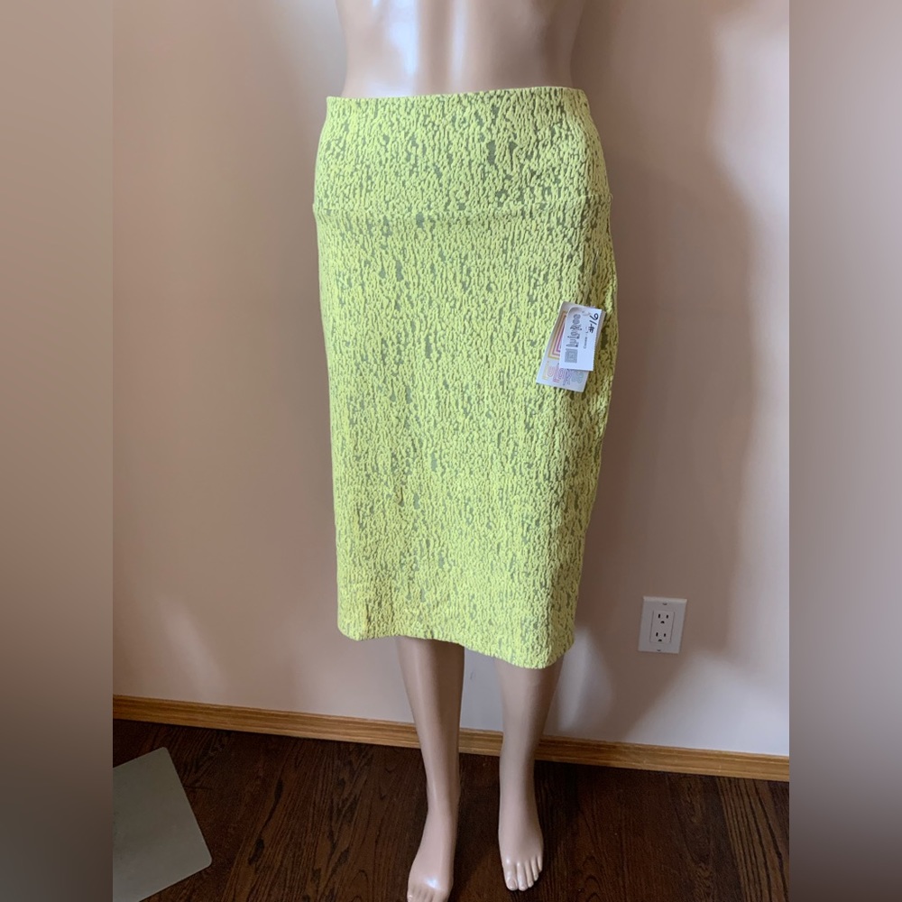 Lularoe - Picture 6 of 11